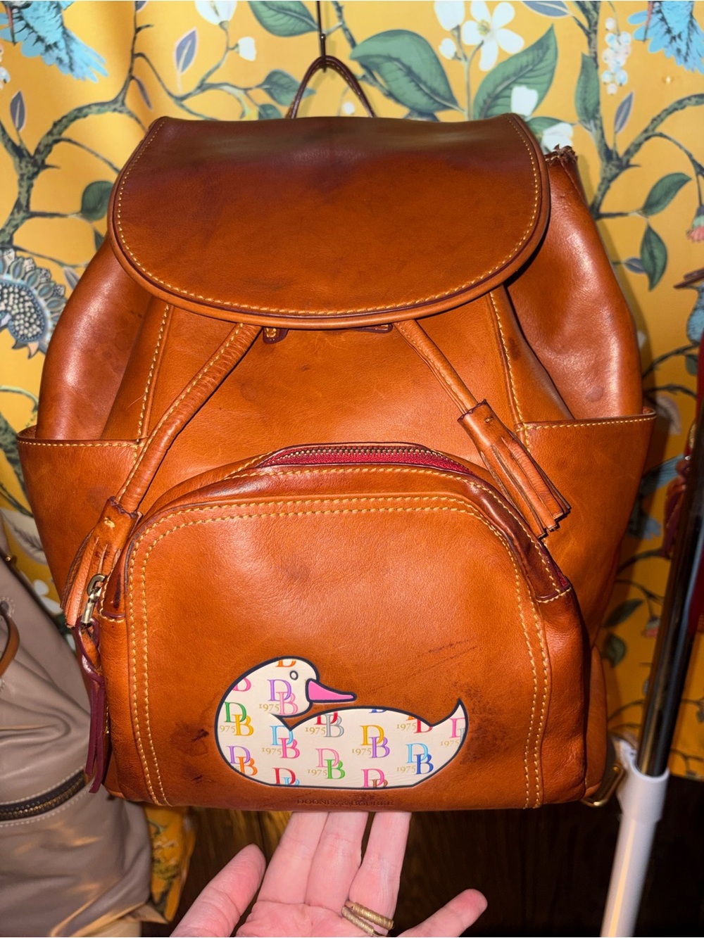 Dooney & Bourke Florentine DB75 Large Murphy Backpack Natural Duck Leather READ